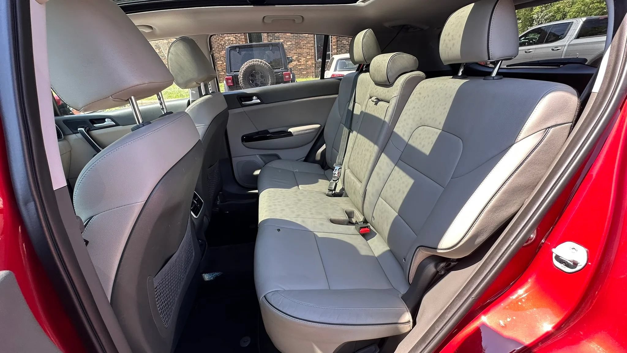 Used 2018 Kia Sportage EX w/ EX Premium Package AWD/4WD image 24