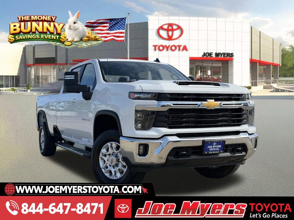Used 2025 Chevrolet Silverado 3500 LT w/ Convenience Package