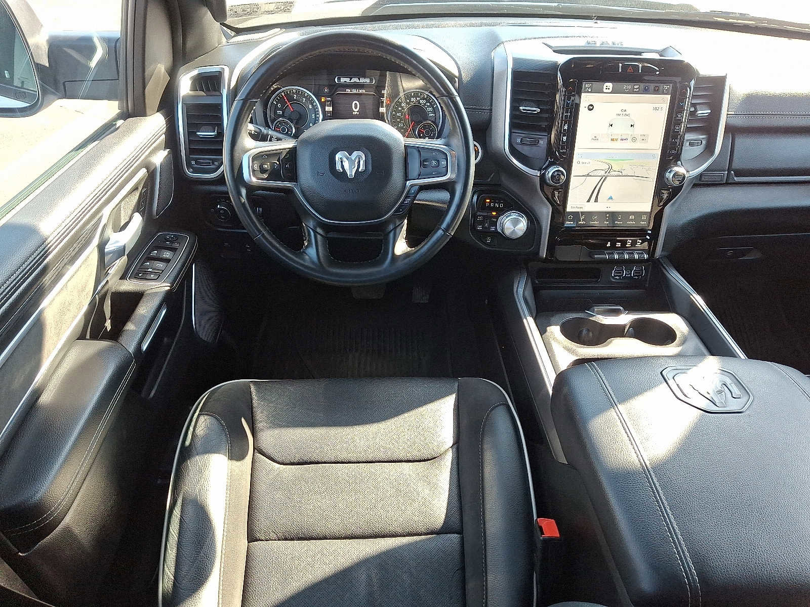 Used 2023 RAM 1500 Laramie AWD/4WD image 11