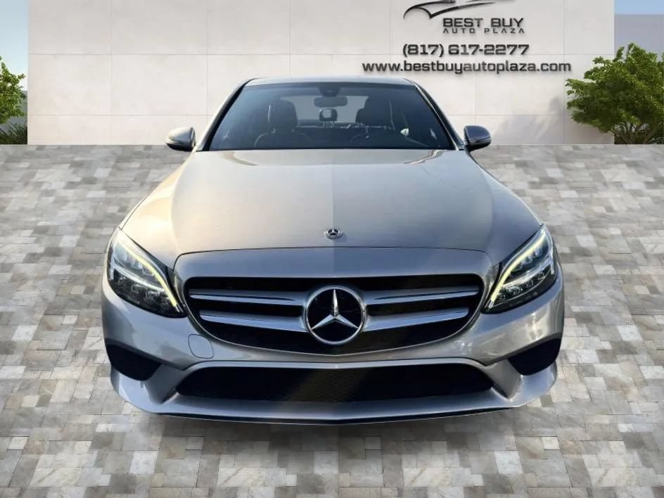 Used 2019 Mercedes-Benz C 300 4MATIC Sedan image 2
