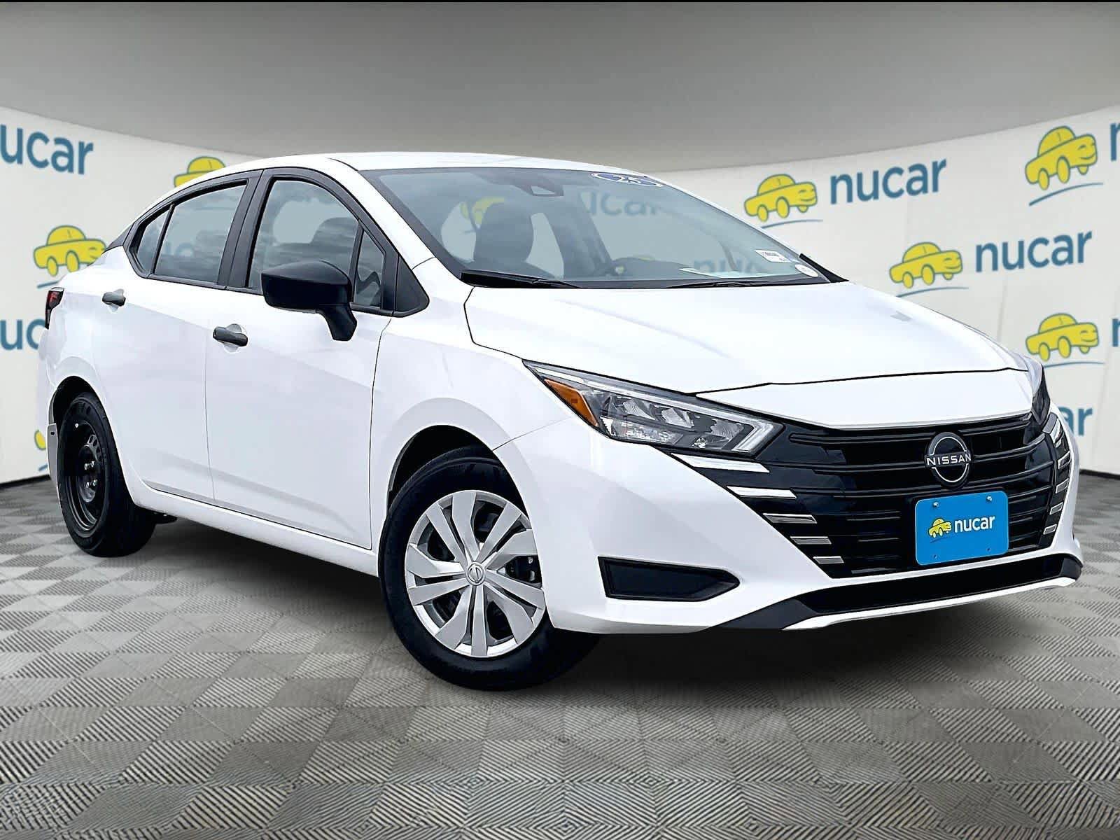 Used 2025 Nissan Versa S w/ Trunk Package image 1