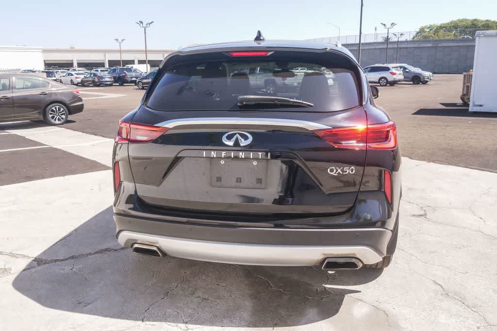 Used 2019 INFINITI QX50 Essential w/ Premium Audio Package FWD image 8