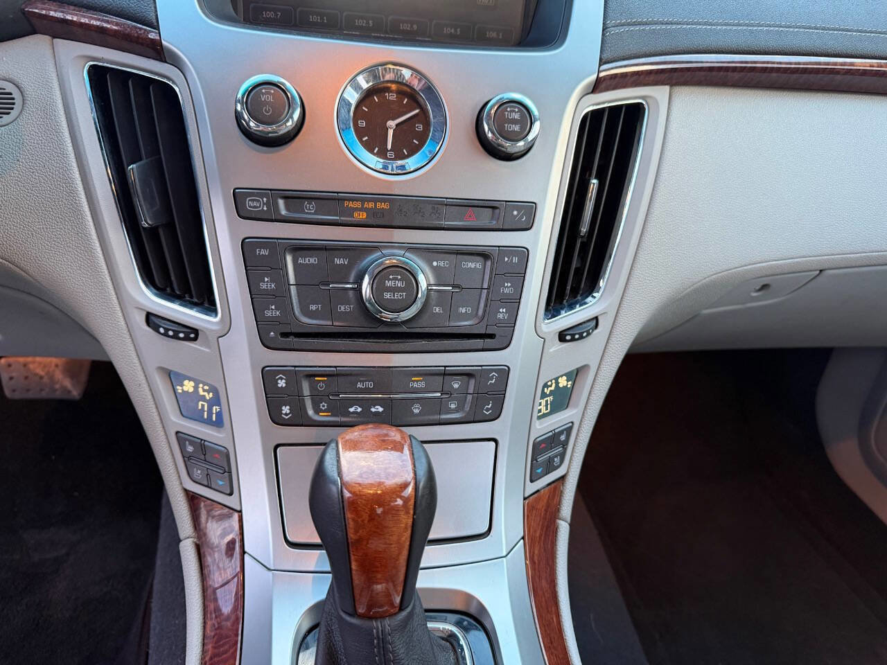 Used 2009 Cadillac CTS 3.6L DI AWD 4dr Sedan w/ 1SB N image 13