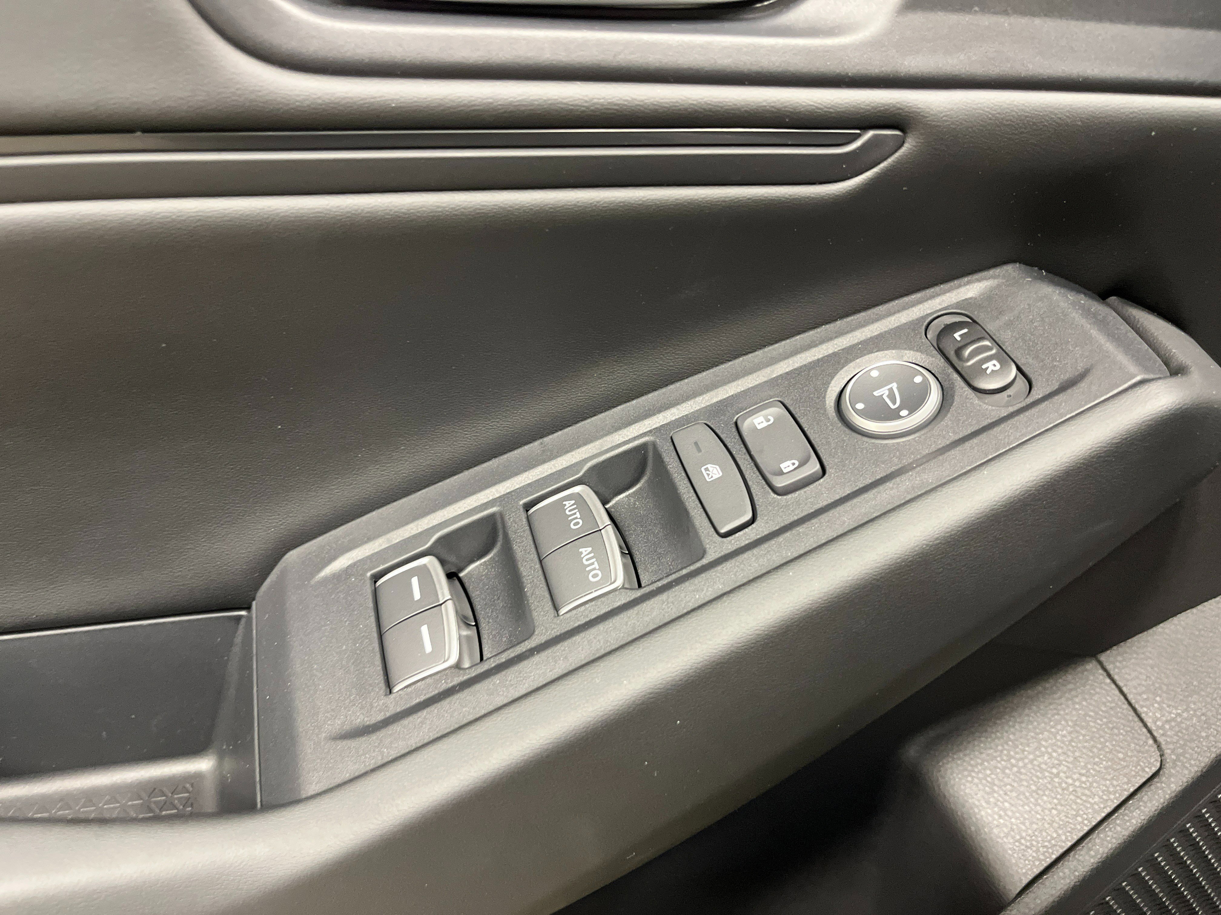 New 2026 Honda Accord SE image 18