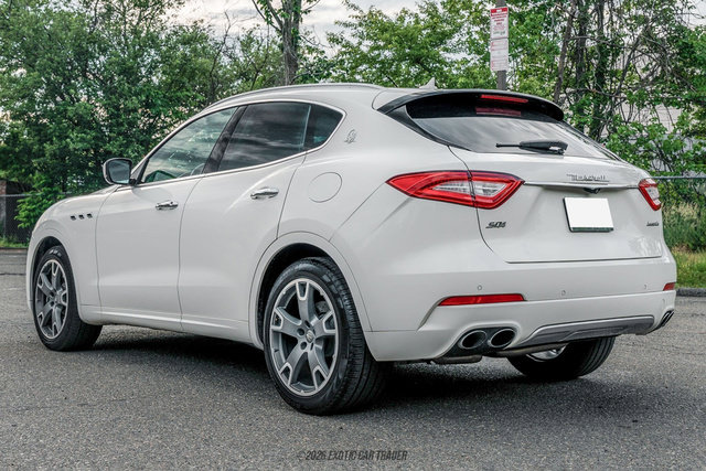 Used 2017 Maserati Levante S AWD/4WD image 6
