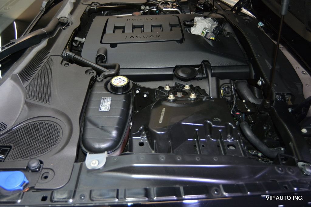 Used 2007 Jaguar XK Convertible image 31