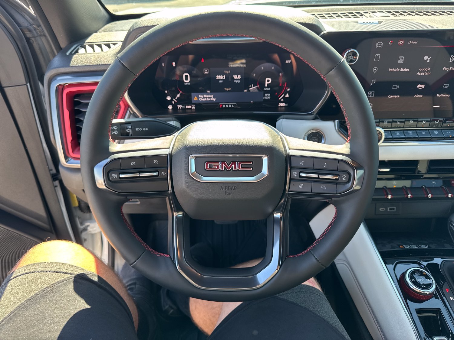 Used 2024 GMC Canyon AT4X AWD/4WD image 14