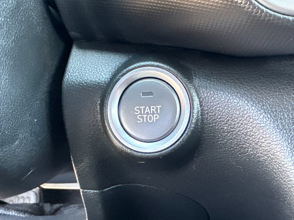 Used 2023 Hyundai Kona SEL FWD image 29