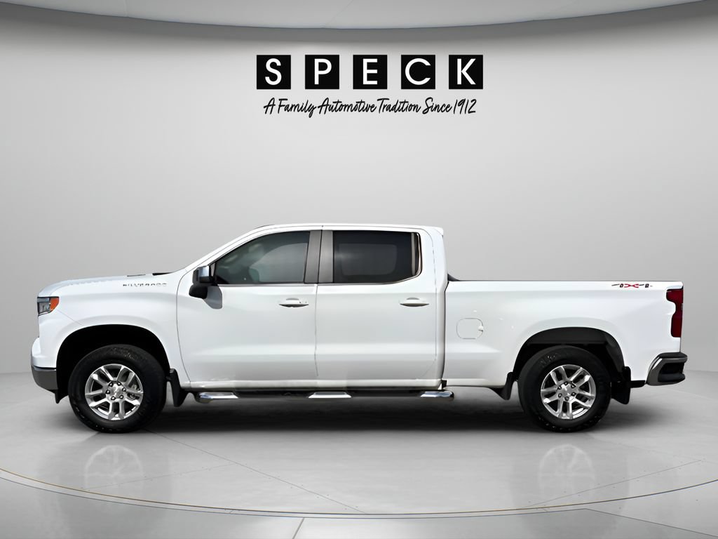 Used 2024 Chevrolet Silverado 1500 LT w/ Convenience Package II AWD/4WD image 2