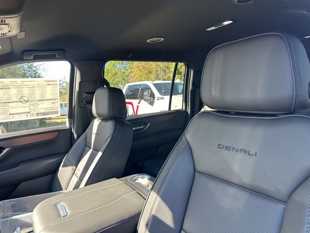 New 2026 GMC Yukon XL Denali w/ LPO, Floor Liner Package image 15
