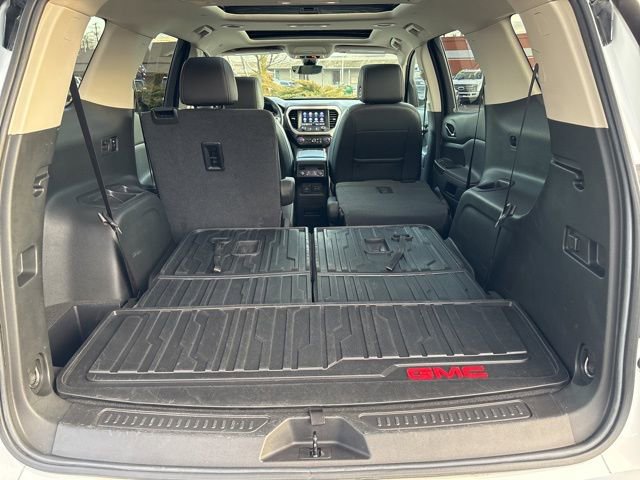 Used 2023 GMC Acadia Denali w/ Denali Technology Package image 44
