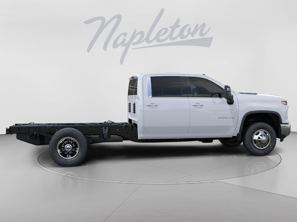 New 2026 Chevrolet Silverado 3500 LT AWD/4WD image 7