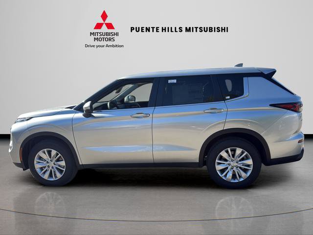 New 2026 Mitsubishi Outlander ES image 8