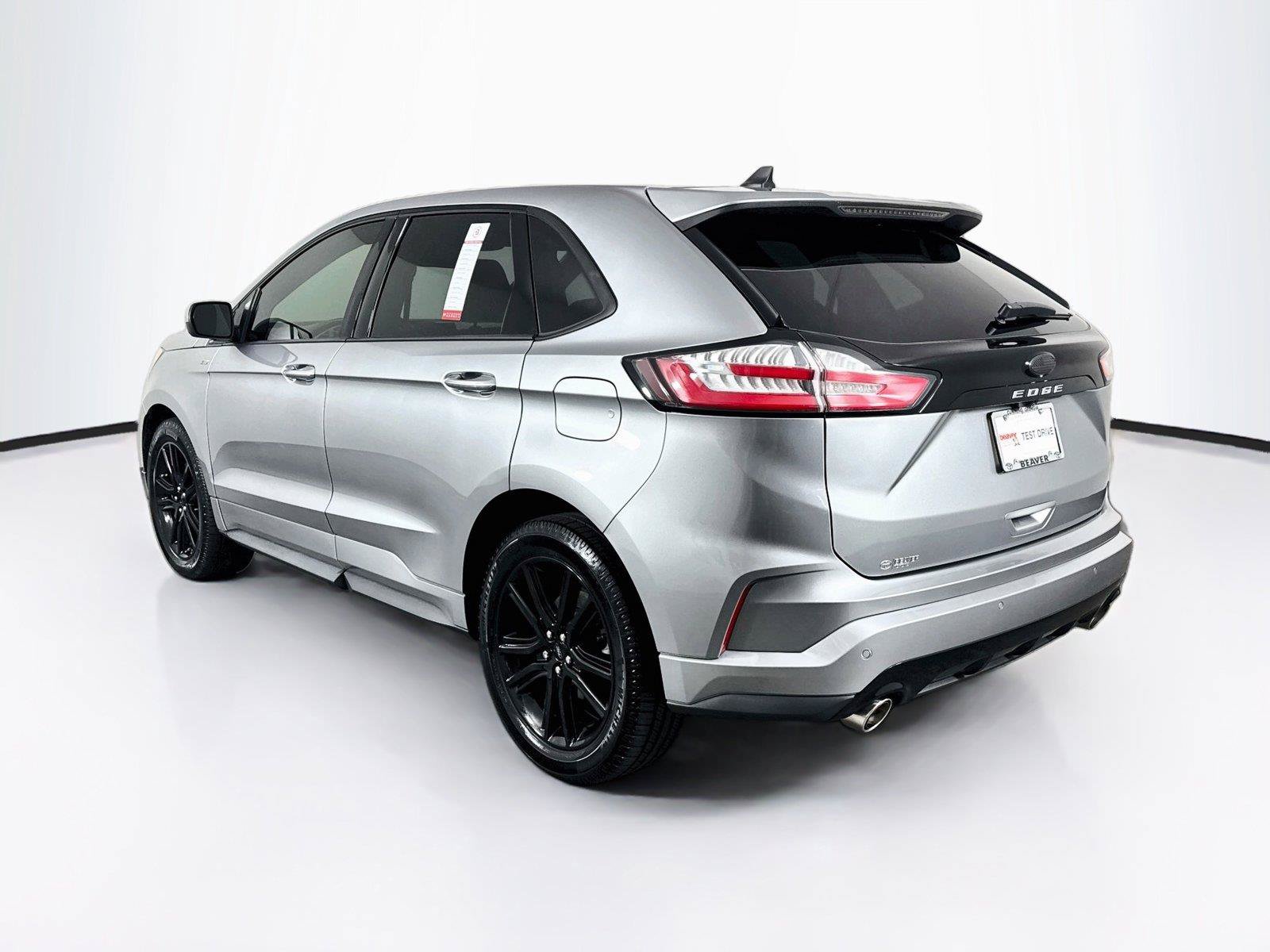 Used 2021 Ford Edge ST-Line FWD image 13