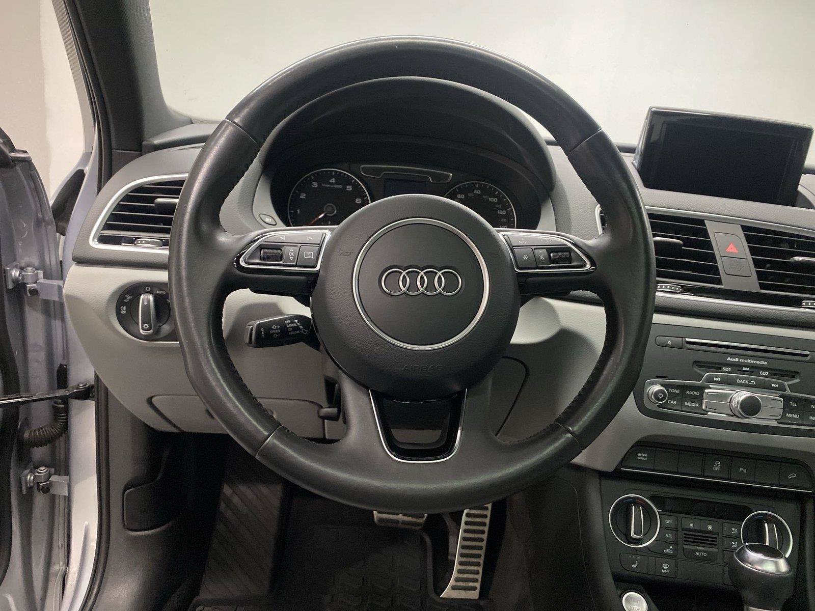 Used 2018 Audi Q3 2.0T Premium Plus w/ Premium Plus Package AWD/4WD image 15