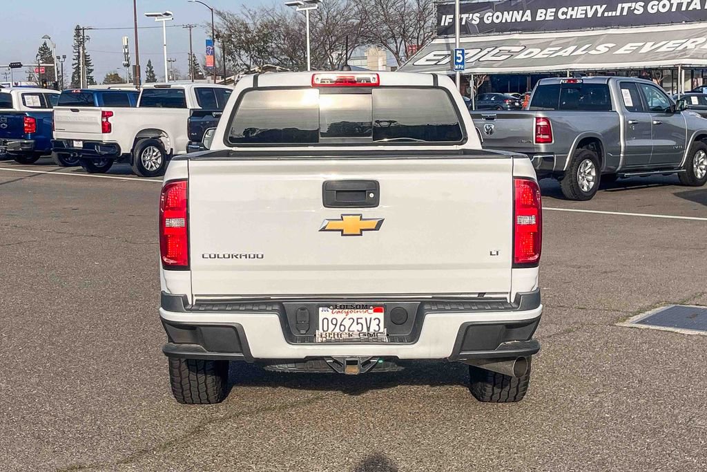 Used 2018 Chevrolet Colorado LT w/ LT Convenience Package image 3