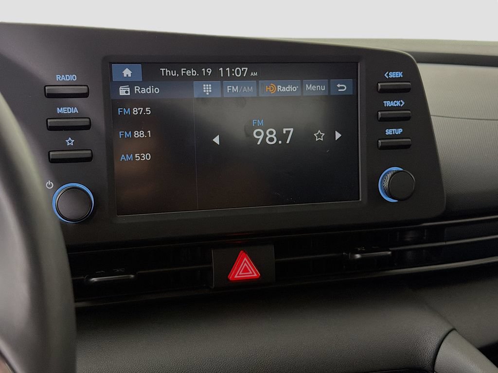 Used 2025 Hyundai Elantra Sport FWD image 16
