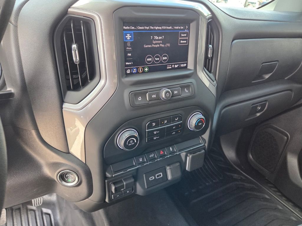 Used 2024 Chevrolet Silverado 3500 W/T image 27