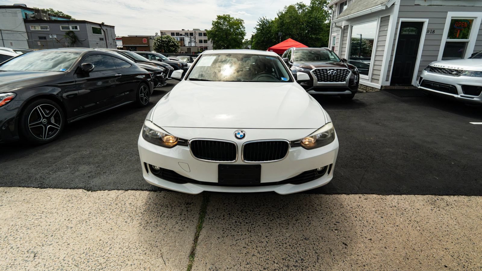 Used 2013 BMW 328i xDrive Sedan AWD/4WD image 9