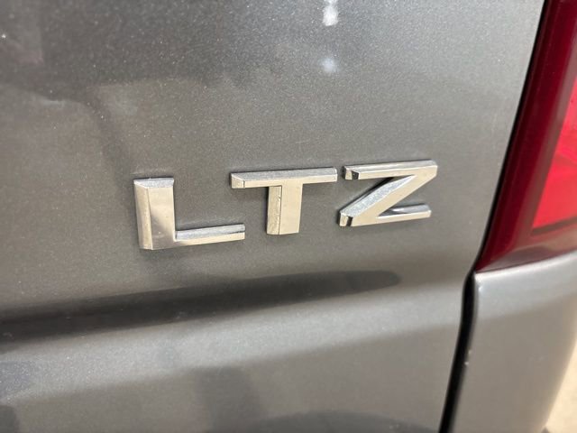 Used 2020 Chevrolet Silverado 1500 LTZ AWD/4WD image 10