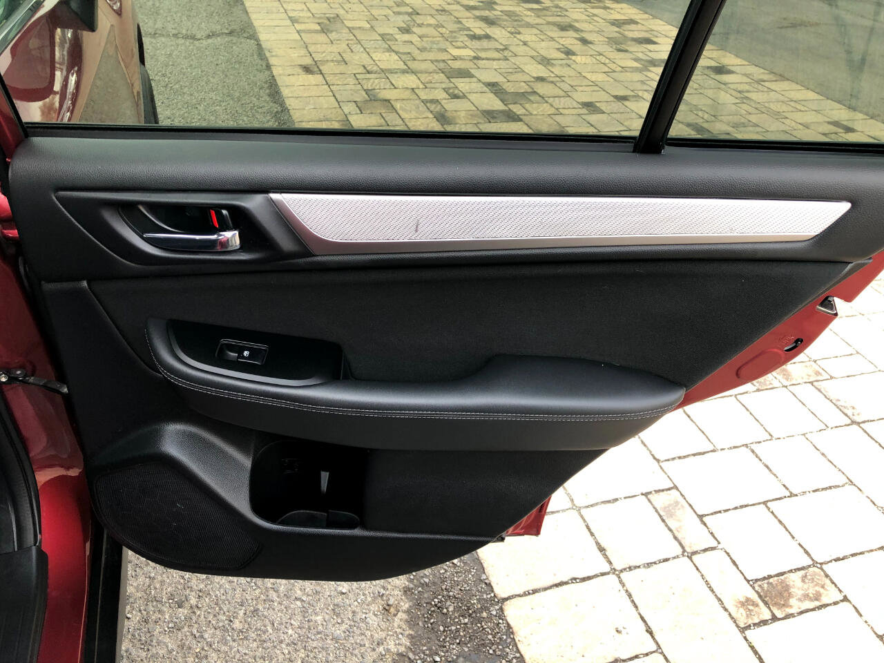 Used 2019 Subaru Outback 2.5i Premium image 27