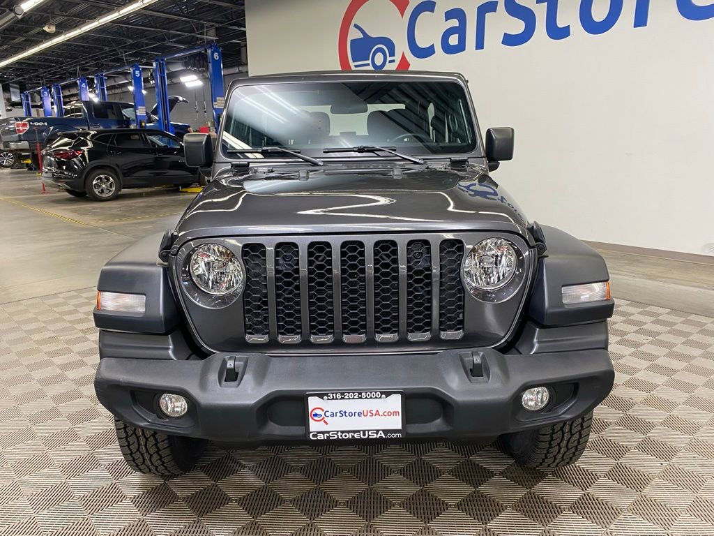 Used 2024 Jeep Wrangler Sport image 4