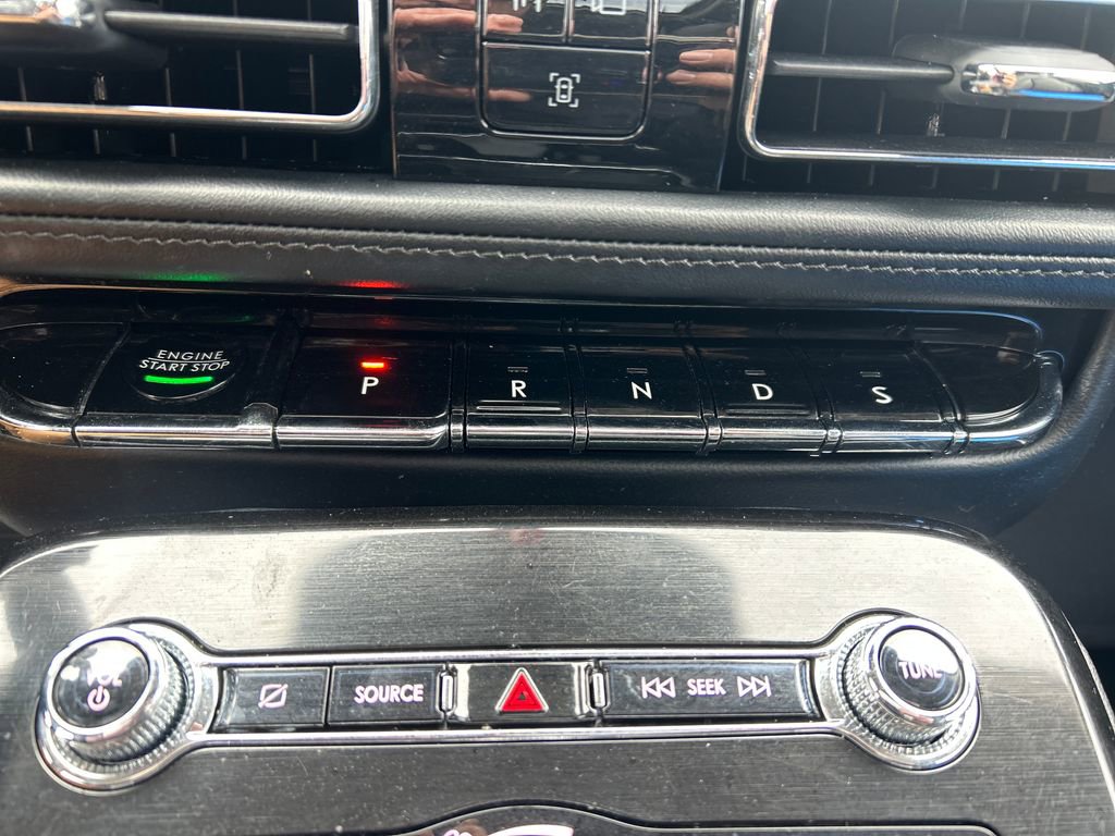 Certified 2023 Lincoln Nautilus Reserve w/ Monochromatic Package image 26