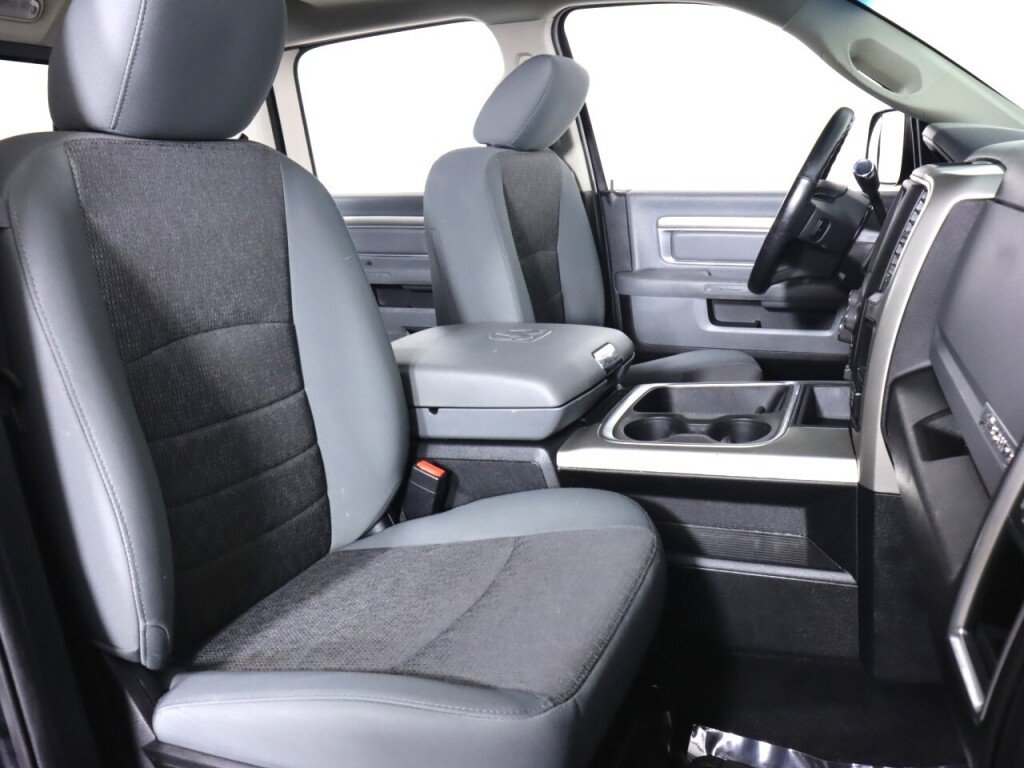 Used 2017 RAM 3500 Big Horn image 43