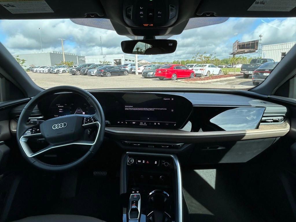 Used 2025 Audi Q5 Premium w/ Convenience Package image 11