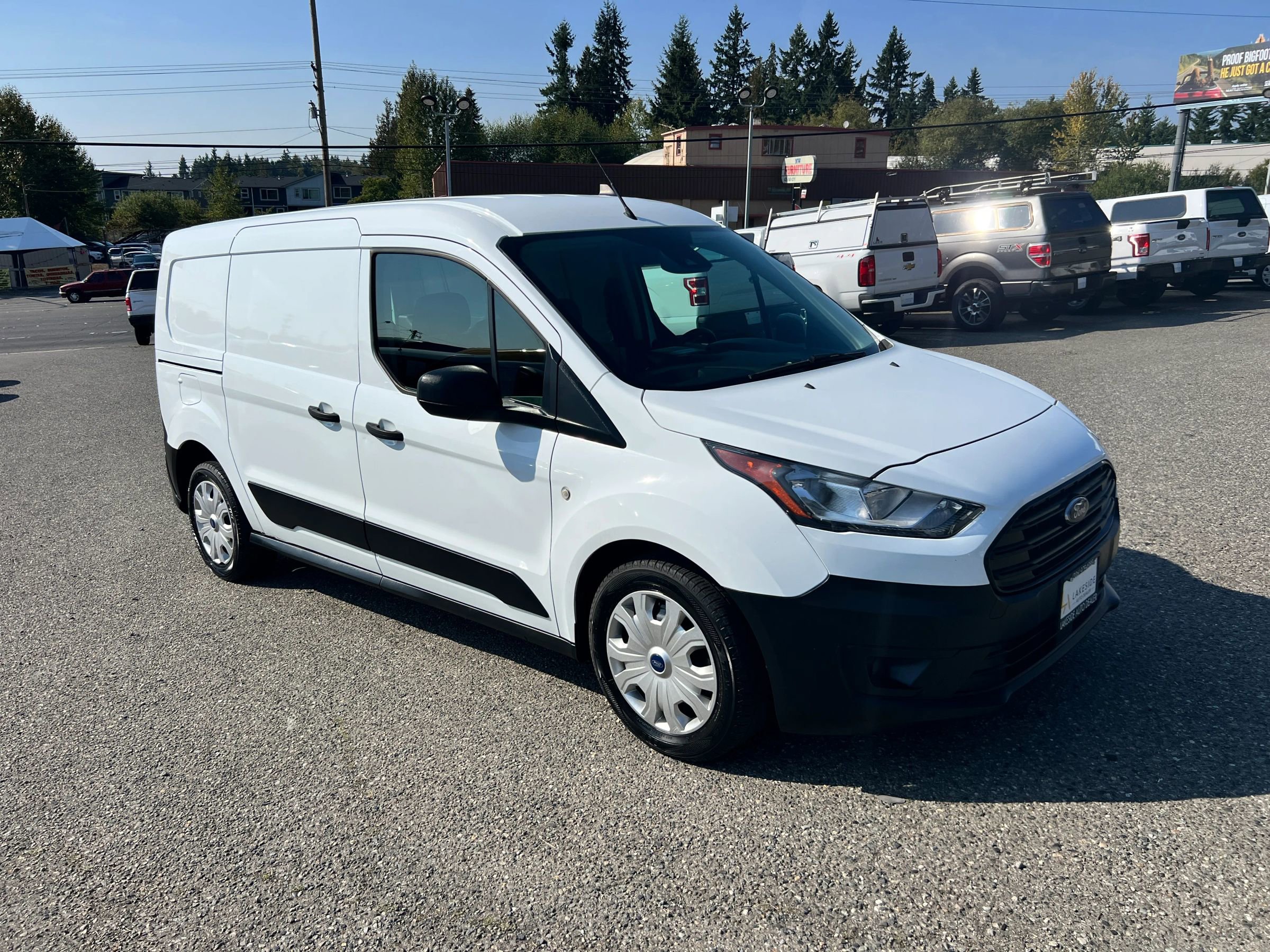 Used 2022 Ford Transit Connect XL image 3