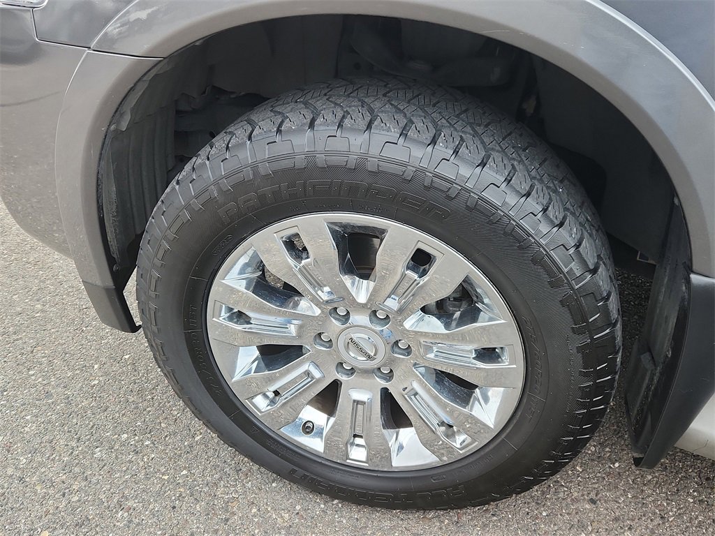 Used 2015 Nissan Armada 4WD image 21