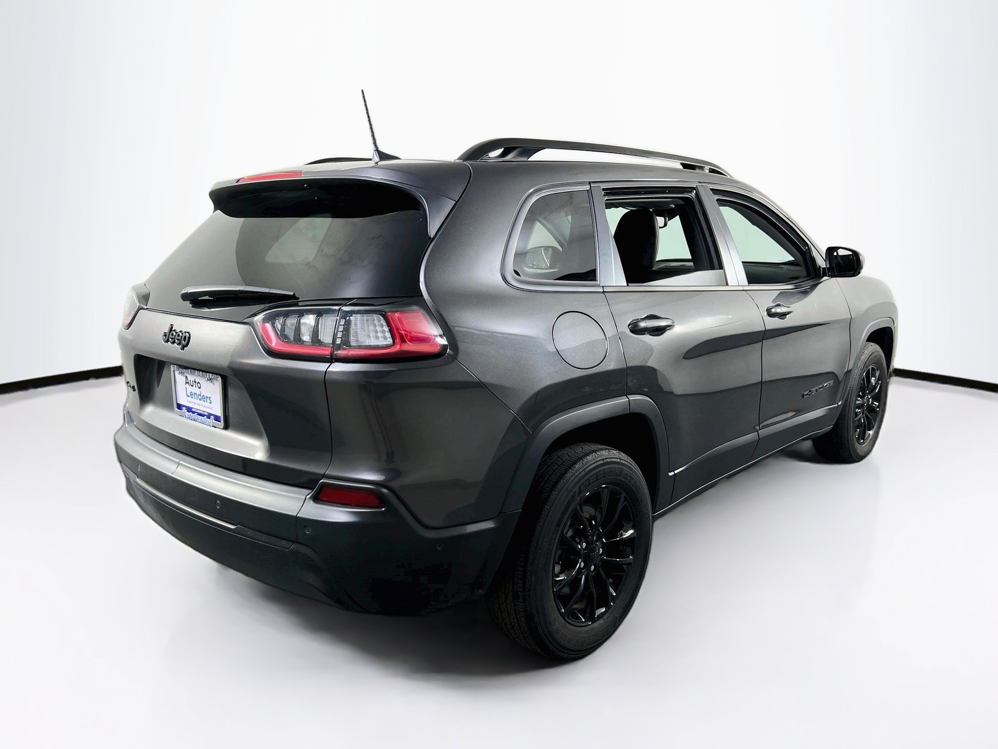 Used 2023 Jeep Cherokee Altitude Lux AWD/4WD image 5
