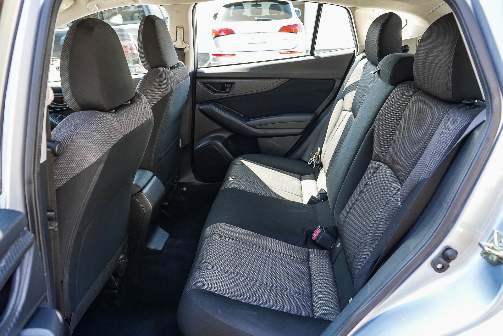 Used 2017 Subaru Impreza 2.0i AWD/4WD image 17