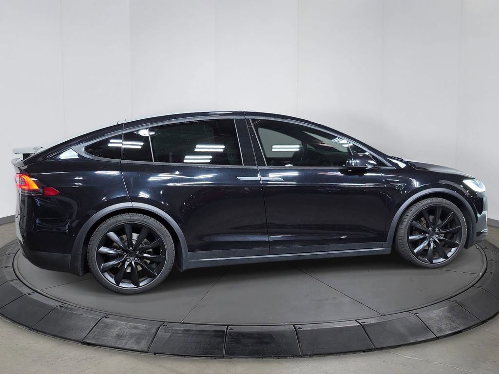 Used 2018 Tesla Model X 75D AWD/4WD image 8