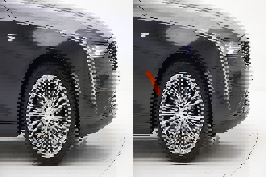 Used 2020 Cadillac CT4 Premium Luxury image 4