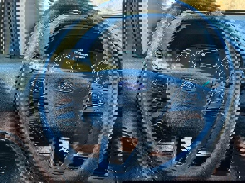 Used 2022 Ford EcoSport SES w/ Interior Protection Package image 11