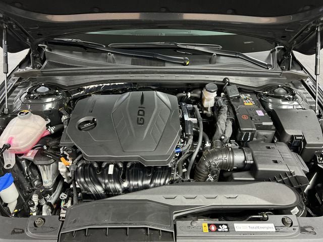 Used 2025 Kia K5 LXS image 28