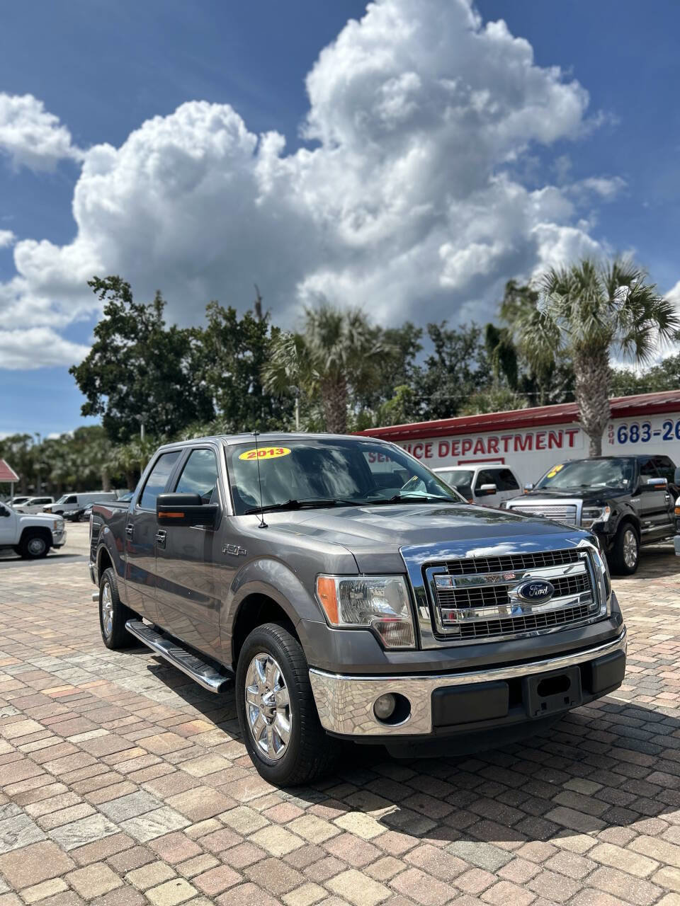 Used 2013 Ford F150 XLT w/ XLT Chrome Pkg