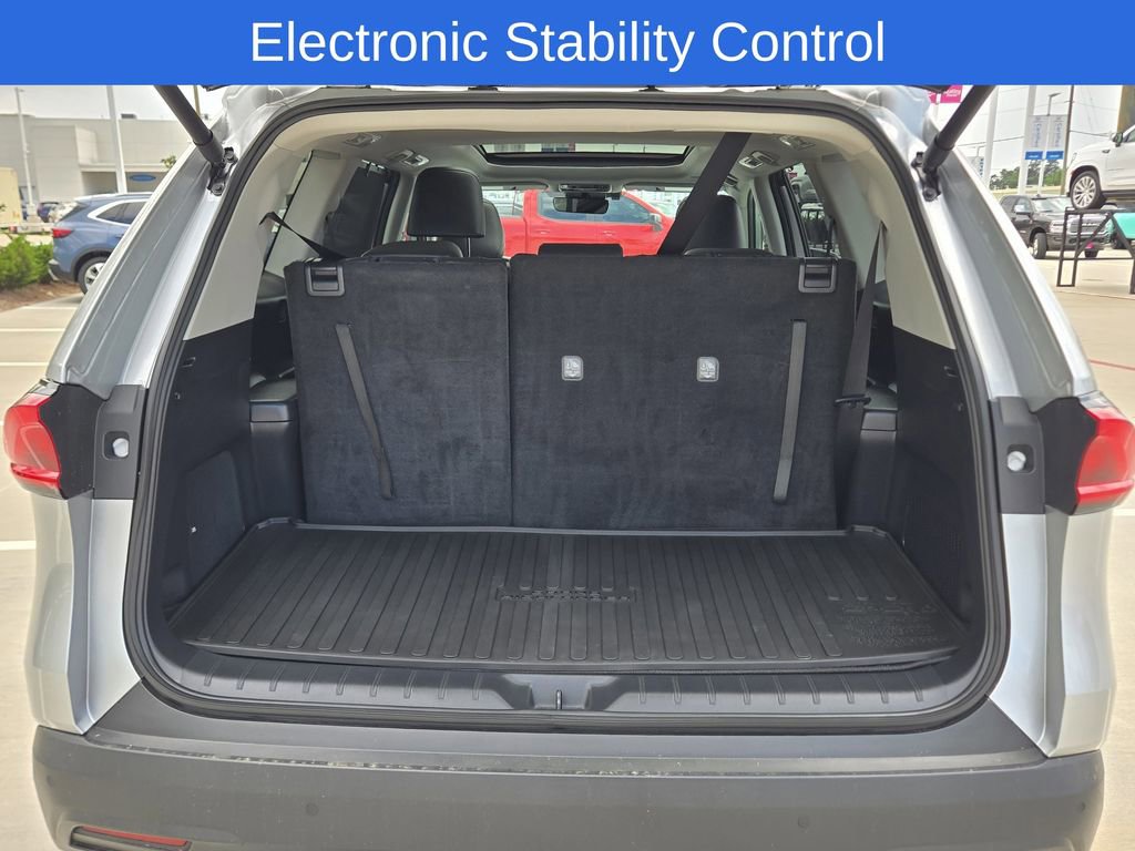 Used 2024 Toyota Grand Highlander Limited image 12