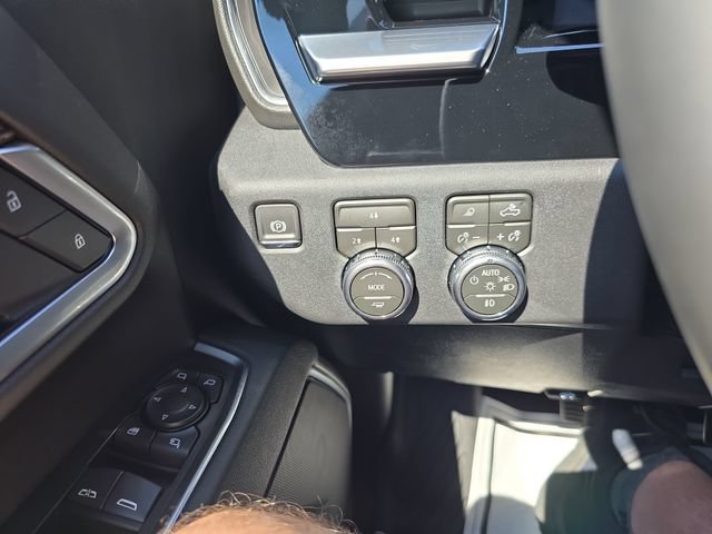 New 2026 GMC Sierra 2500 SLE w/ SLE Value Package; AWD/4WD image 20