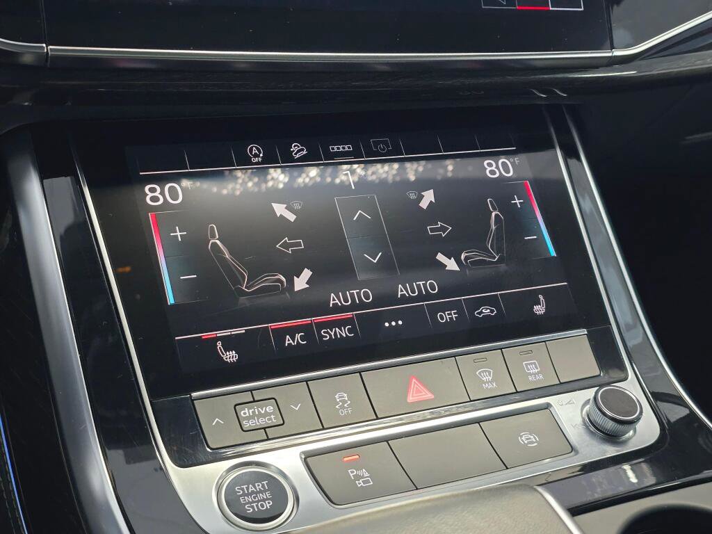 Used 2025 Audi Q7 3.0T Premium Plus image 31