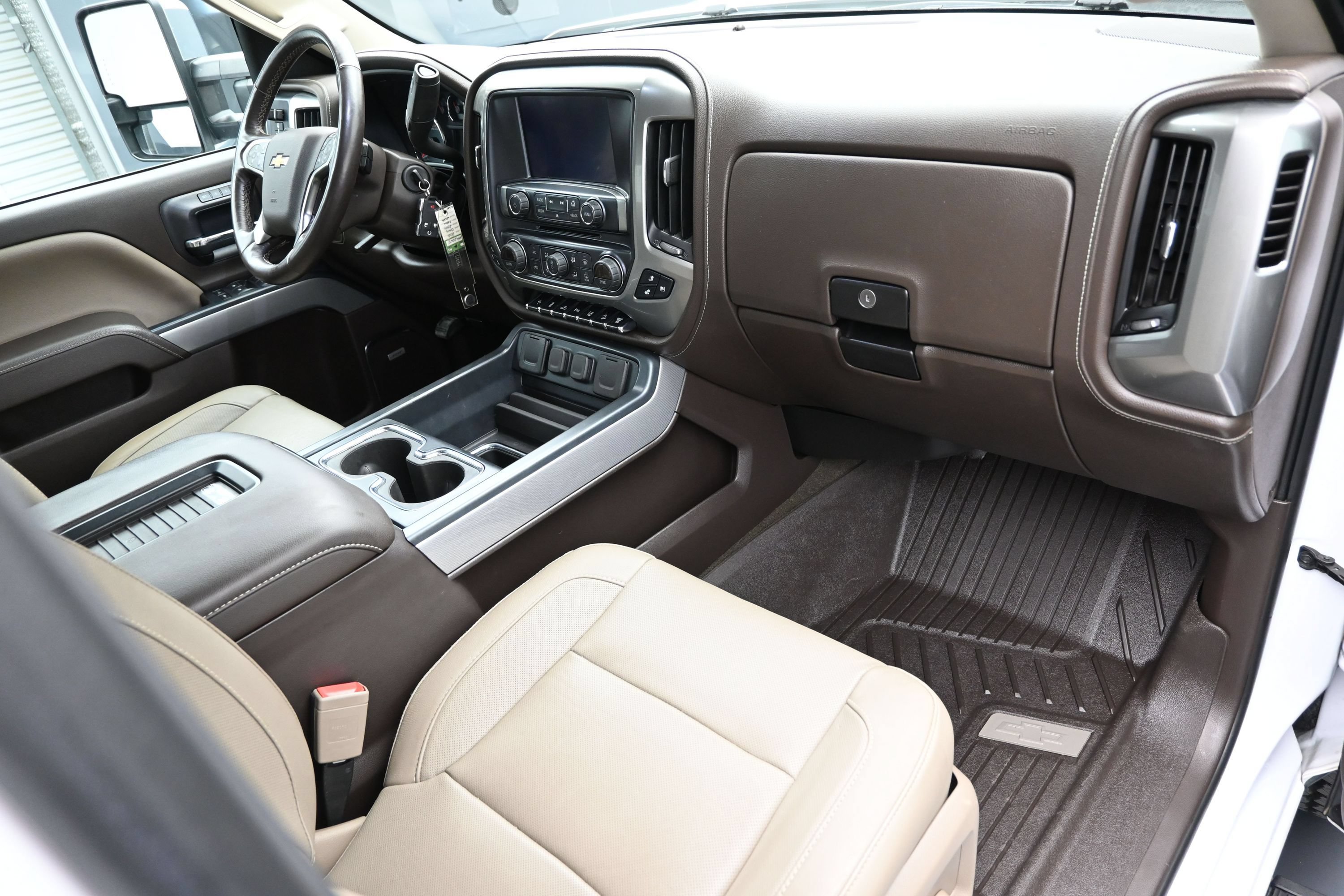 Used 2018 Chevrolet Silverado 2500 LTZ w/ Duramax Plus Package AWD/4WD image 37