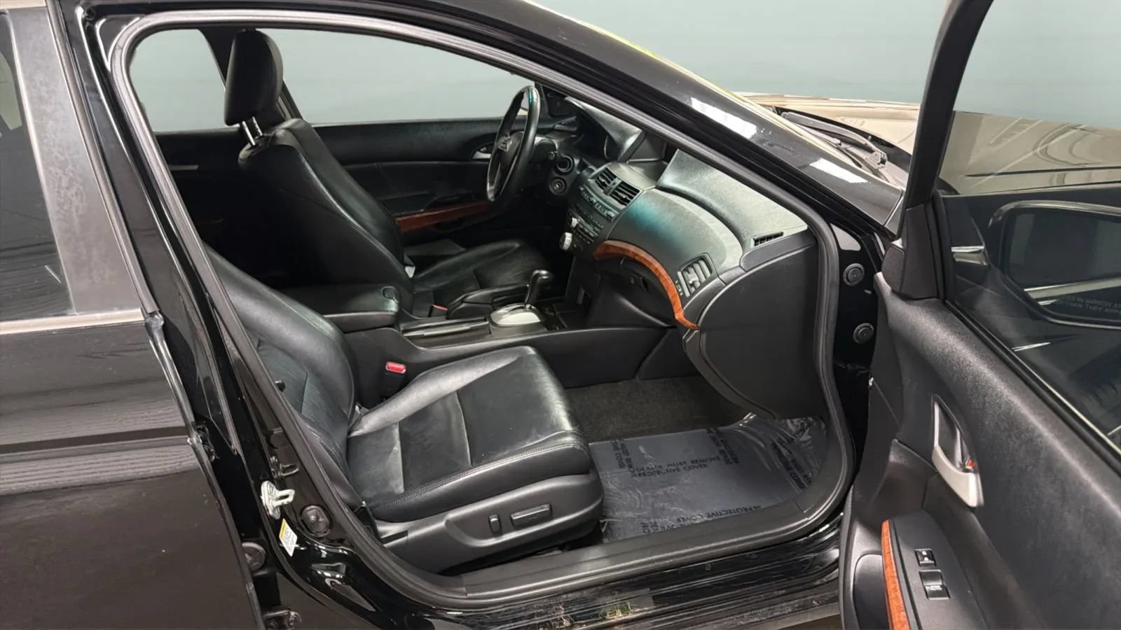 Used 2011 Honda Accord EX-L image 20