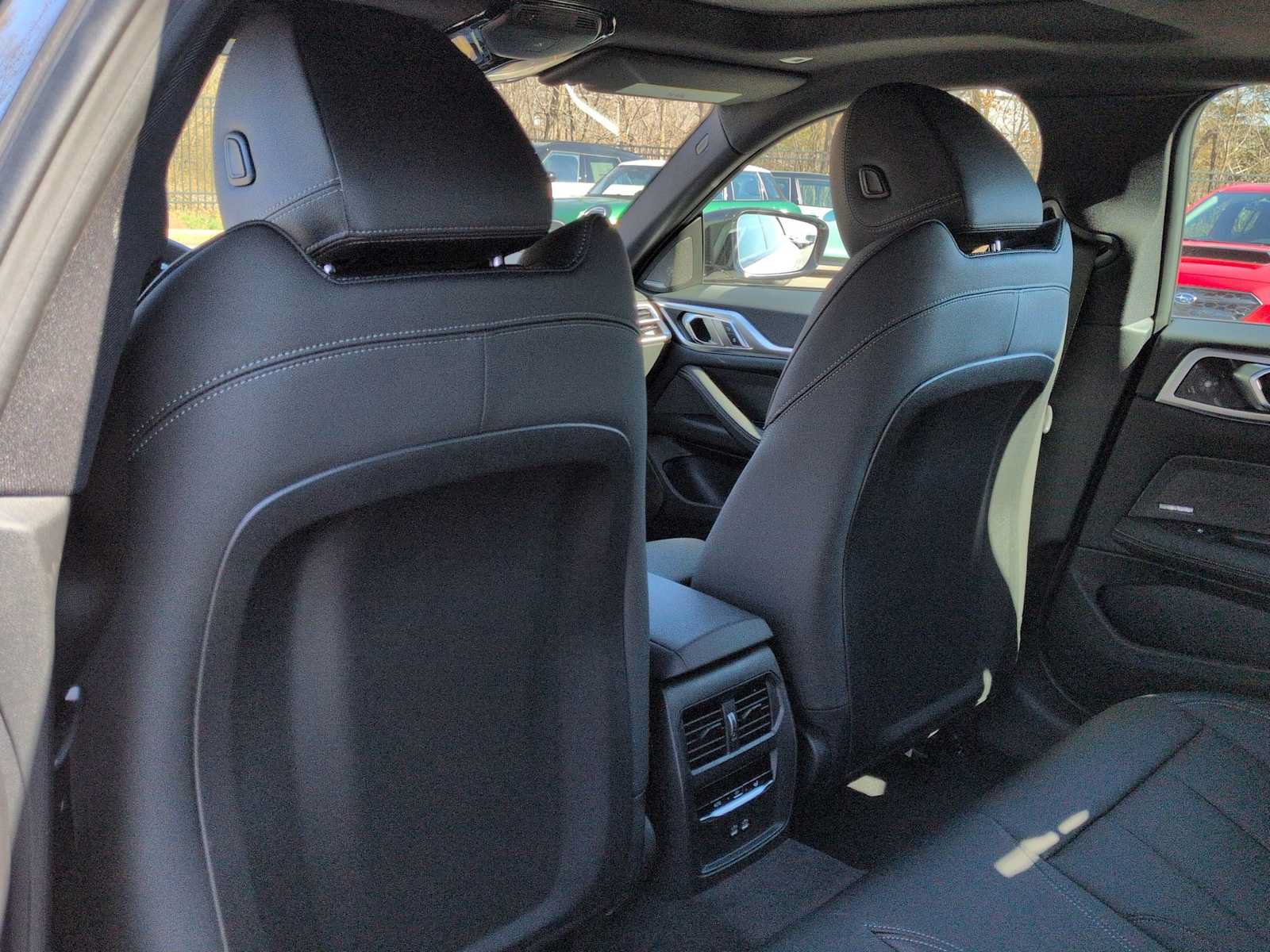 Used 2026 BMW i4 xDrive40i w/ M Sport Package AWD/4WD image 19