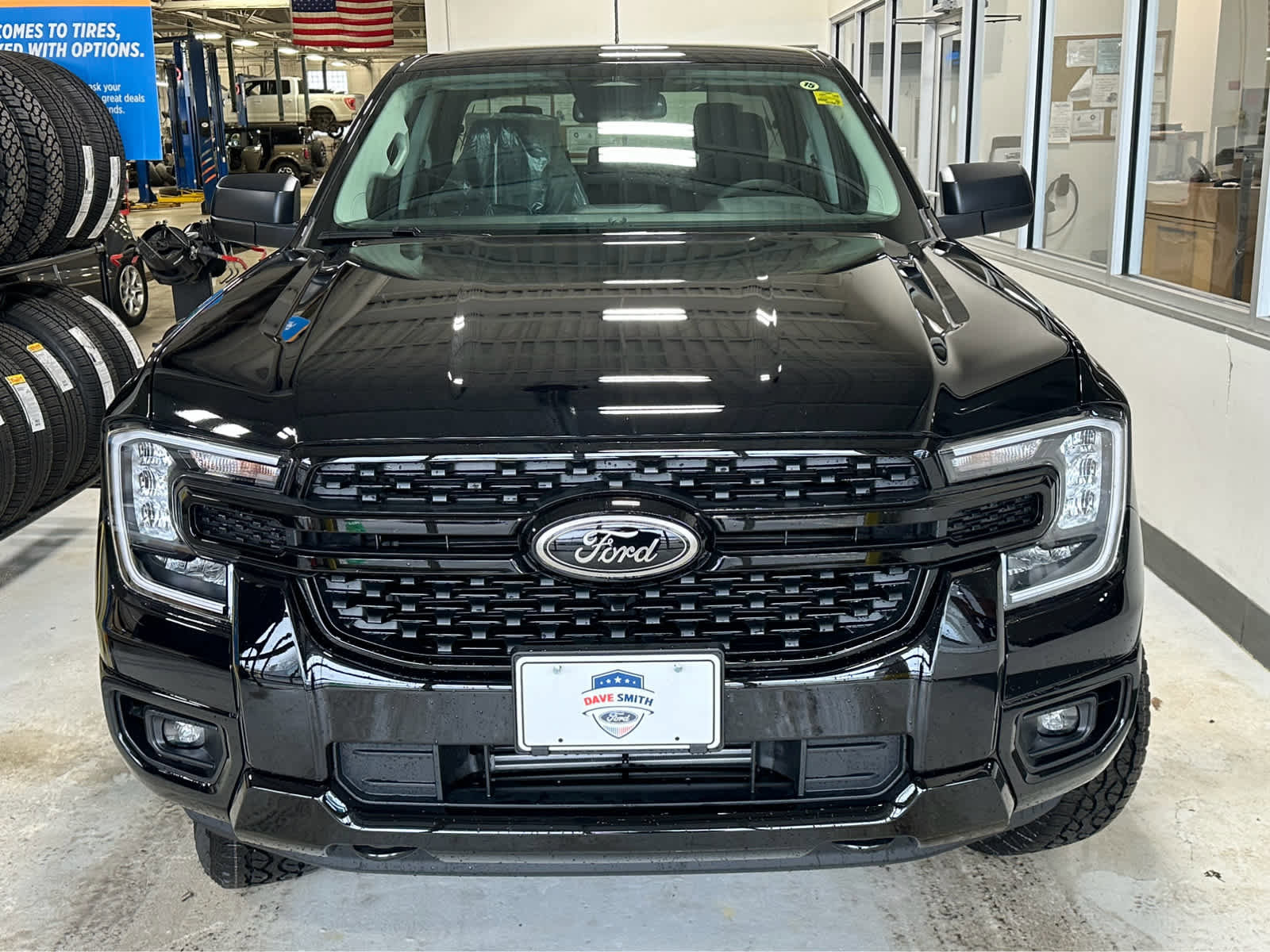 New 2025 Ford Ranger XLT w/ Black Appearance Package image 3