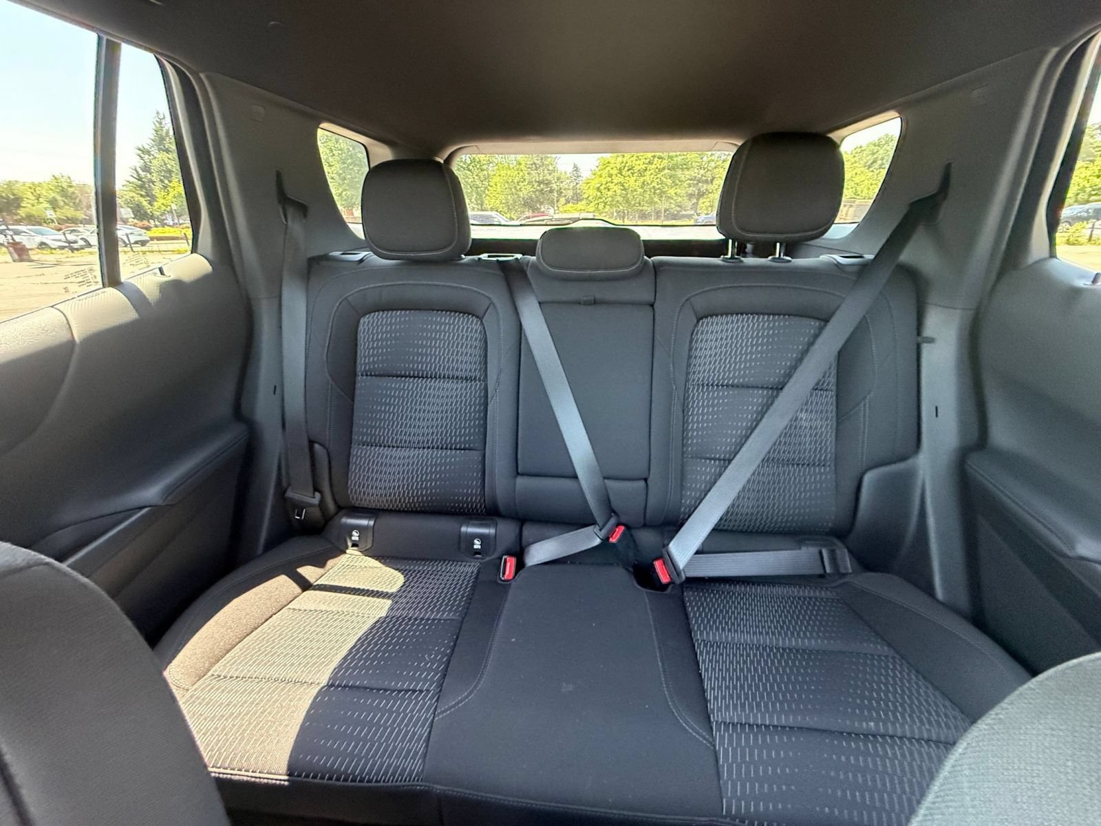 Used 2025 Chevrolet Equinox LT FWD image 39
