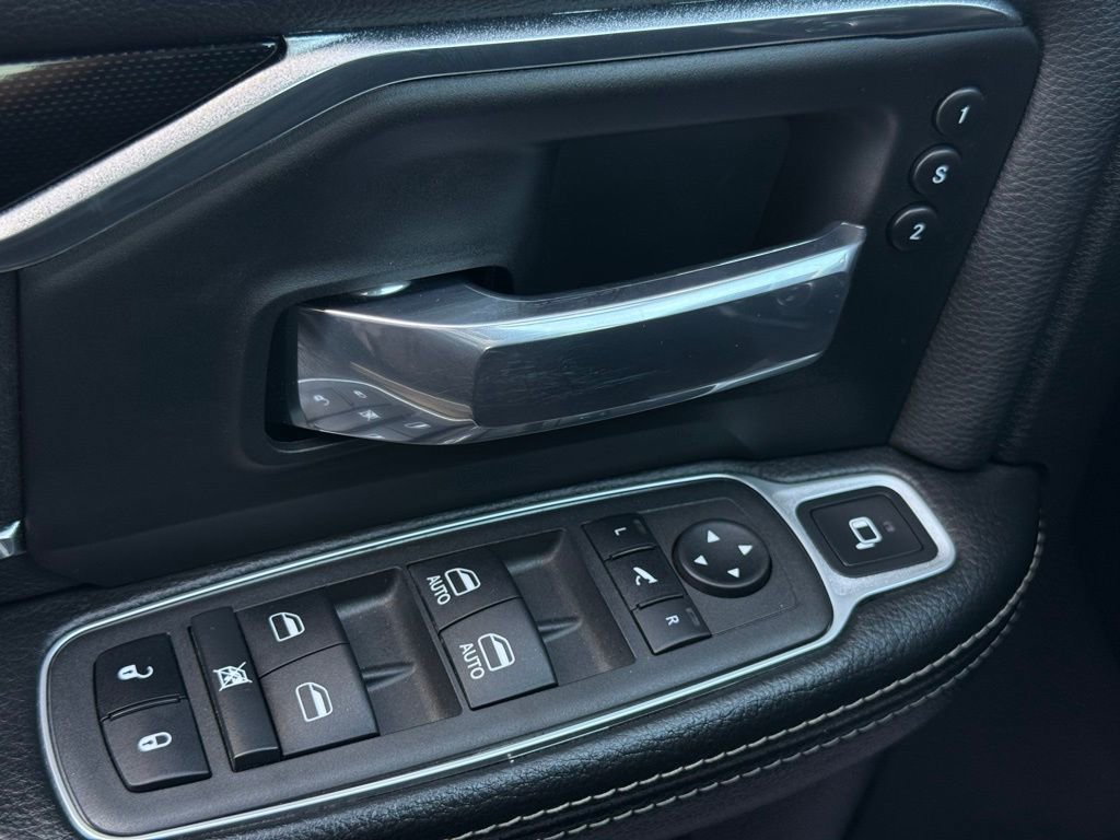 Used 2022 RAM 2500 Laramie AWD/4WD image 21