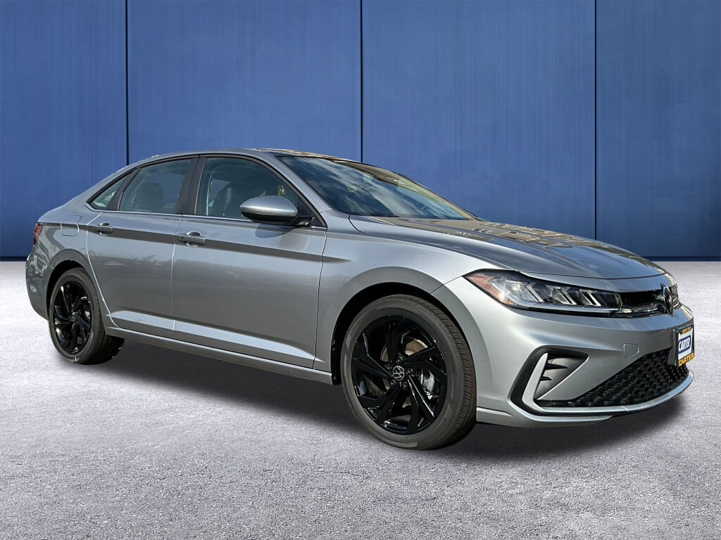 New 2025 Volkswagen Jetta SE image 23