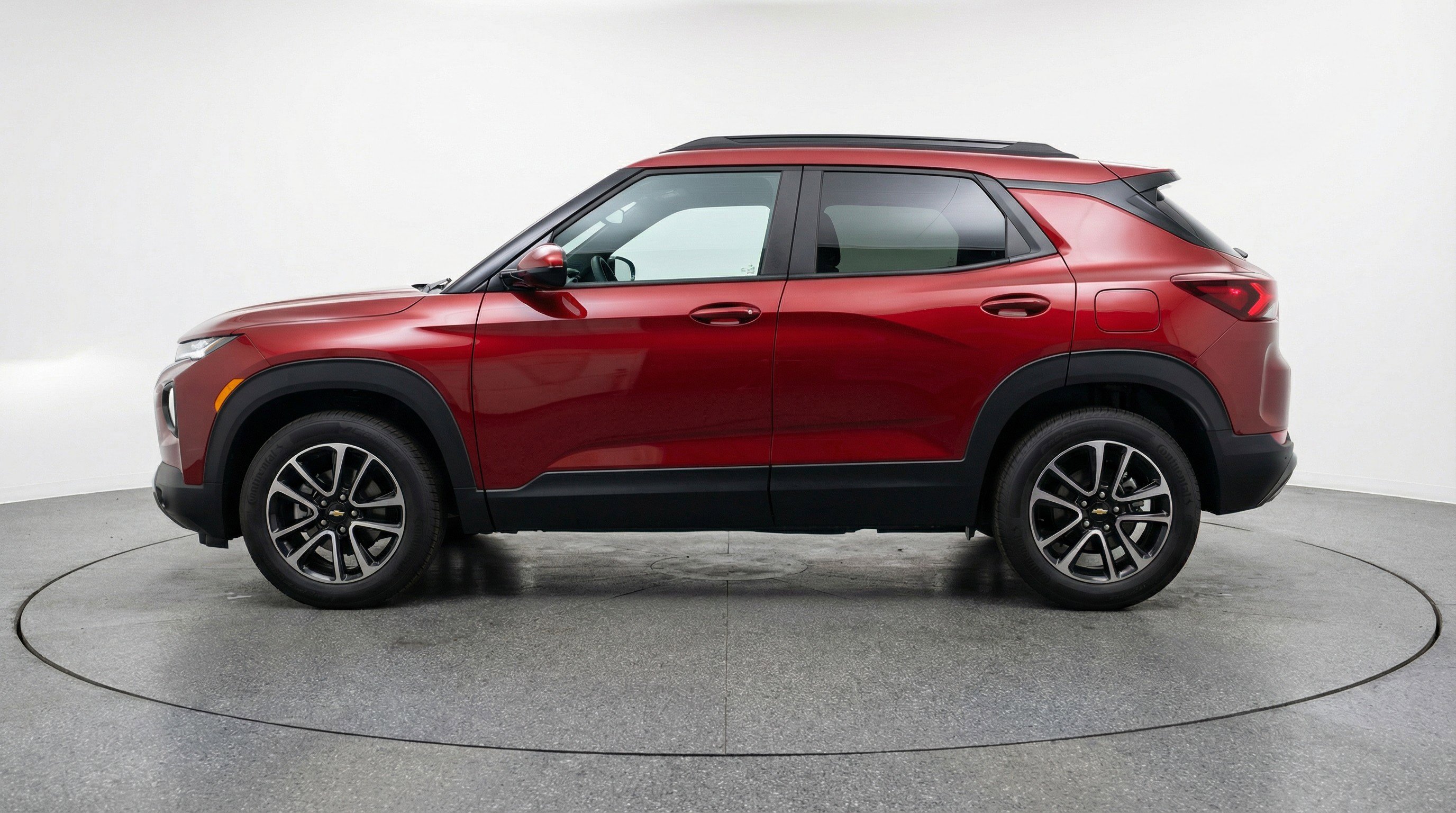 Used 2025 Chevrolet TrailBlazer LT image 5