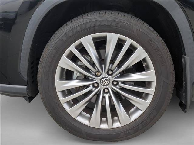 Used 2021 Toyota Highlander Platinum AWD/4WD image 9